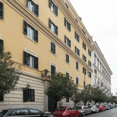 Domus Aurea & Colosseo Sweet Flat Apartament *